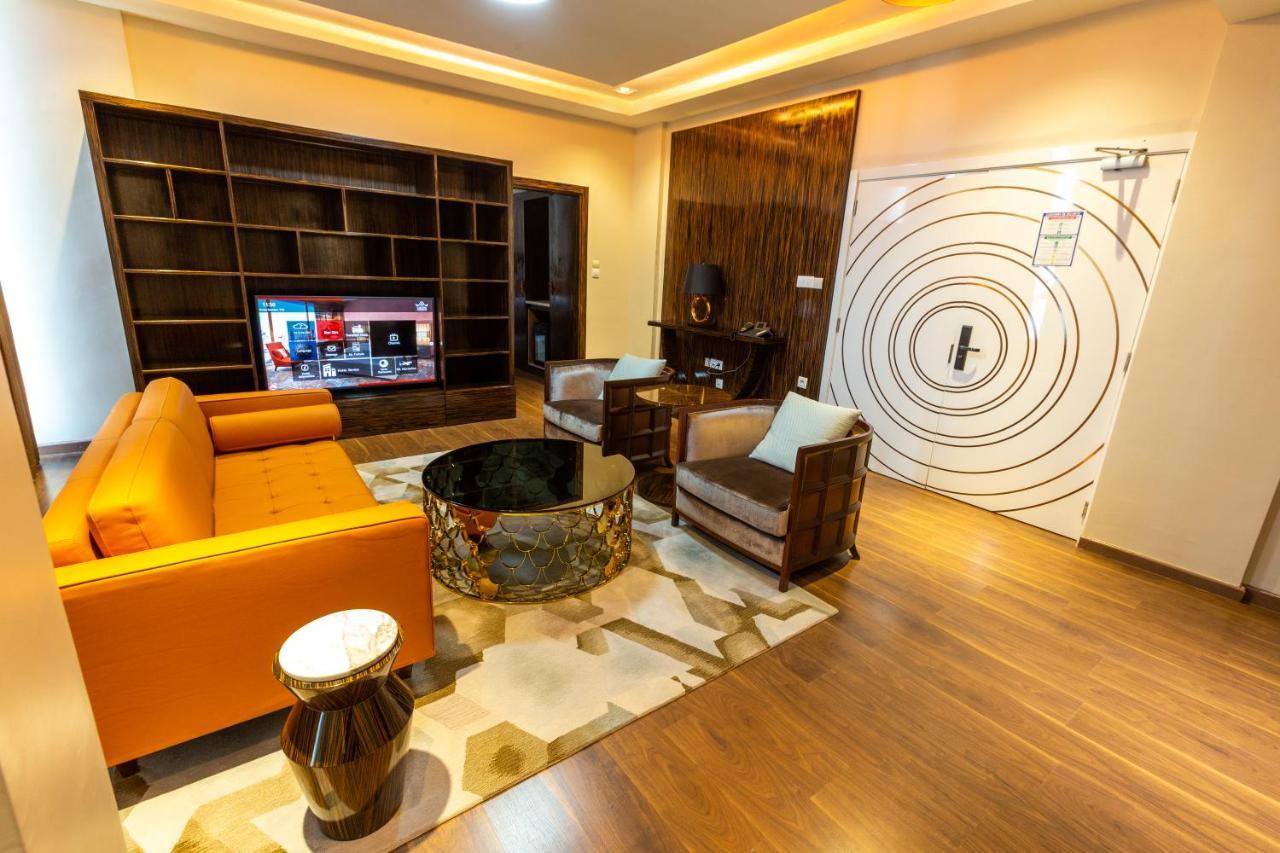 Hotel Fleur De Lys Point E Dakar